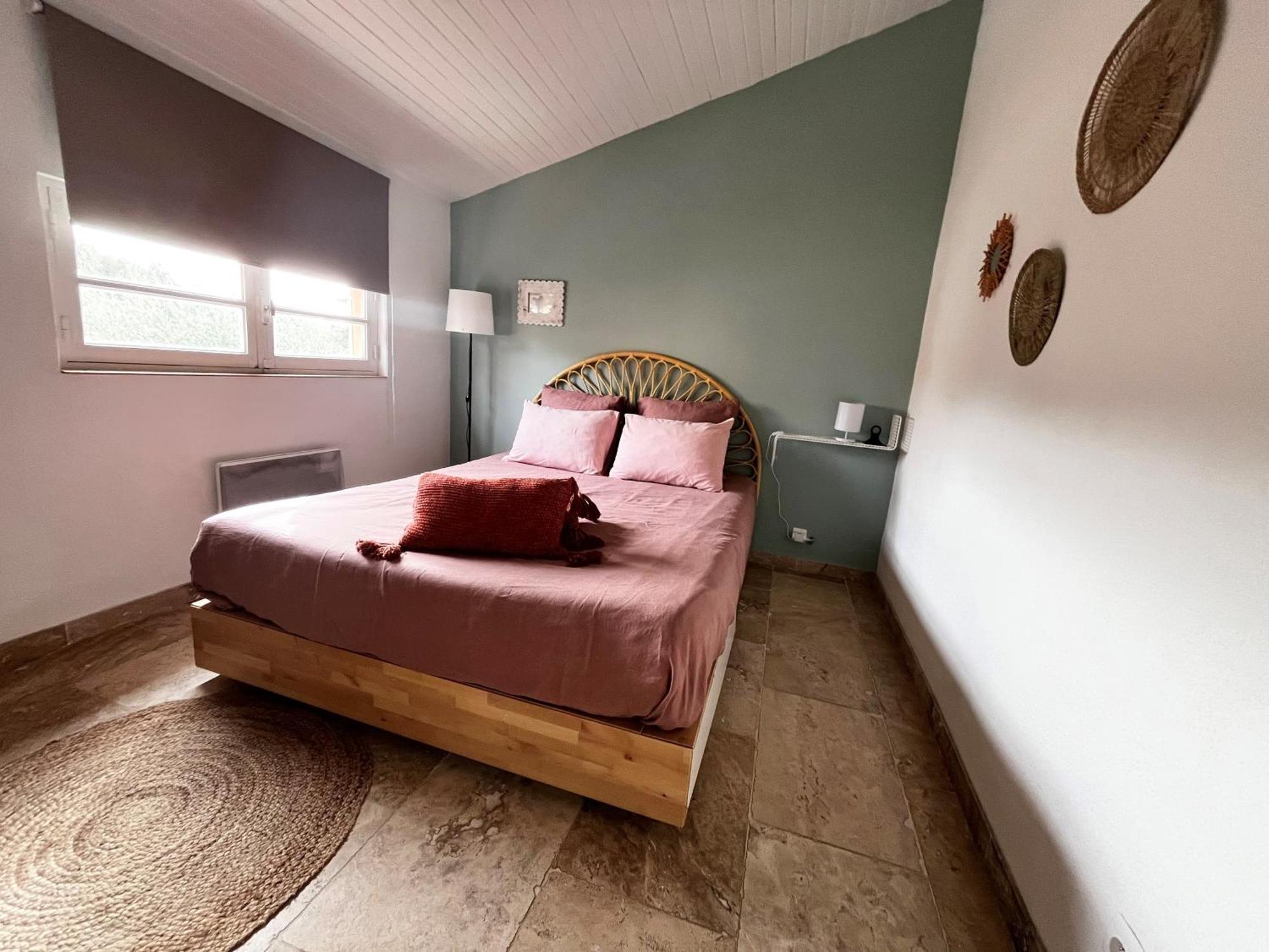Maison Provencale Au Calme De La Campagne Avec Jacuzzi Aix-en-Provence Bagian luar foto