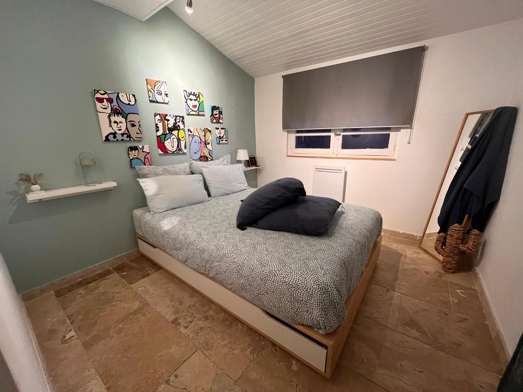 Maison Provencale Au Calme De La Campagne Avec Jacuzzi Aix-en-Provence Bagian luar foto